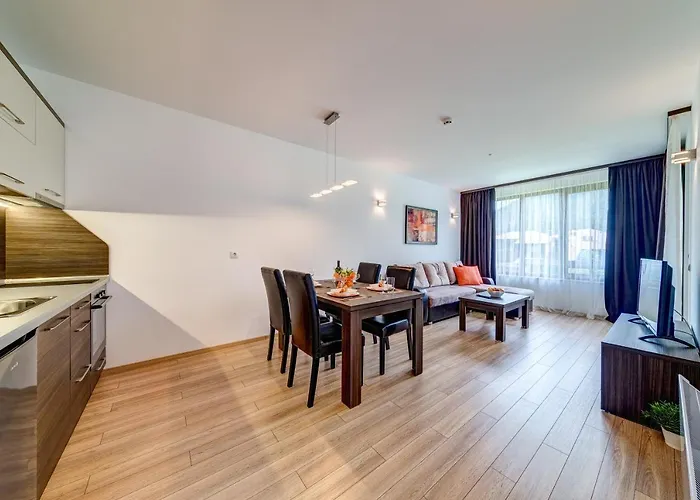 4 Seasons 535, Oak * Smolyan